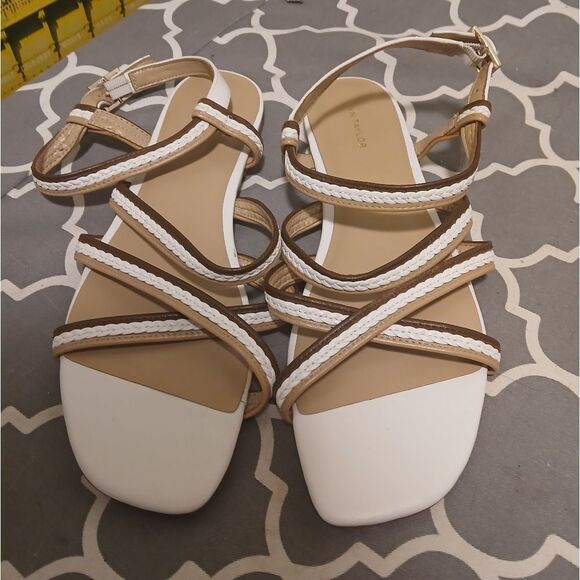 Ann TAYLOR Women's Cream and Tan Strappy Sandals SZ.7M - Picture 2 of 5